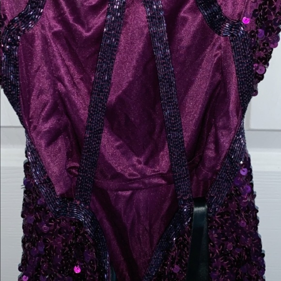 Hi My name is Samantha Joice, selling a prom dress - Picture 6 of 13